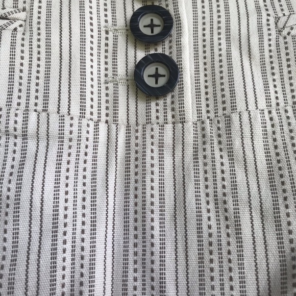 𝅺Le Chateau Skirt - Picture 5 of 10